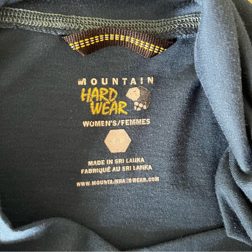 Mountain Hardwear Women's blue wool blend  top size medium